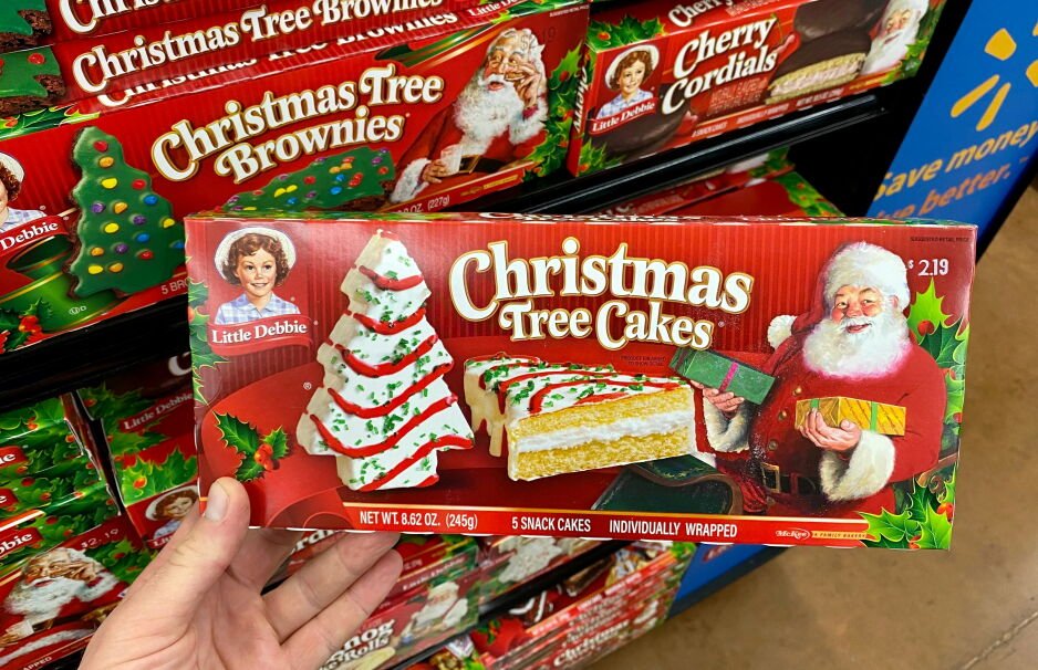 little debbie chocolate christmas tree cakes   i
